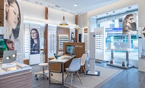 Opticalia Olot place picture